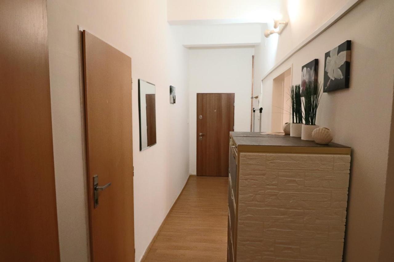Apartment Relax Strasnice: With Private Infra-Sauna ! Praga Exterior foto